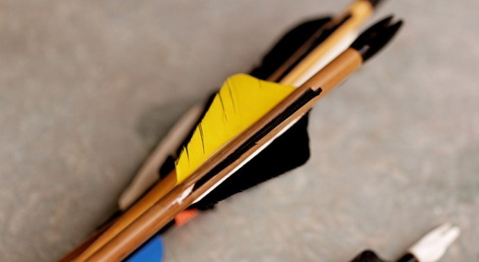 How-To-Cut-Carbon-Arrows-1